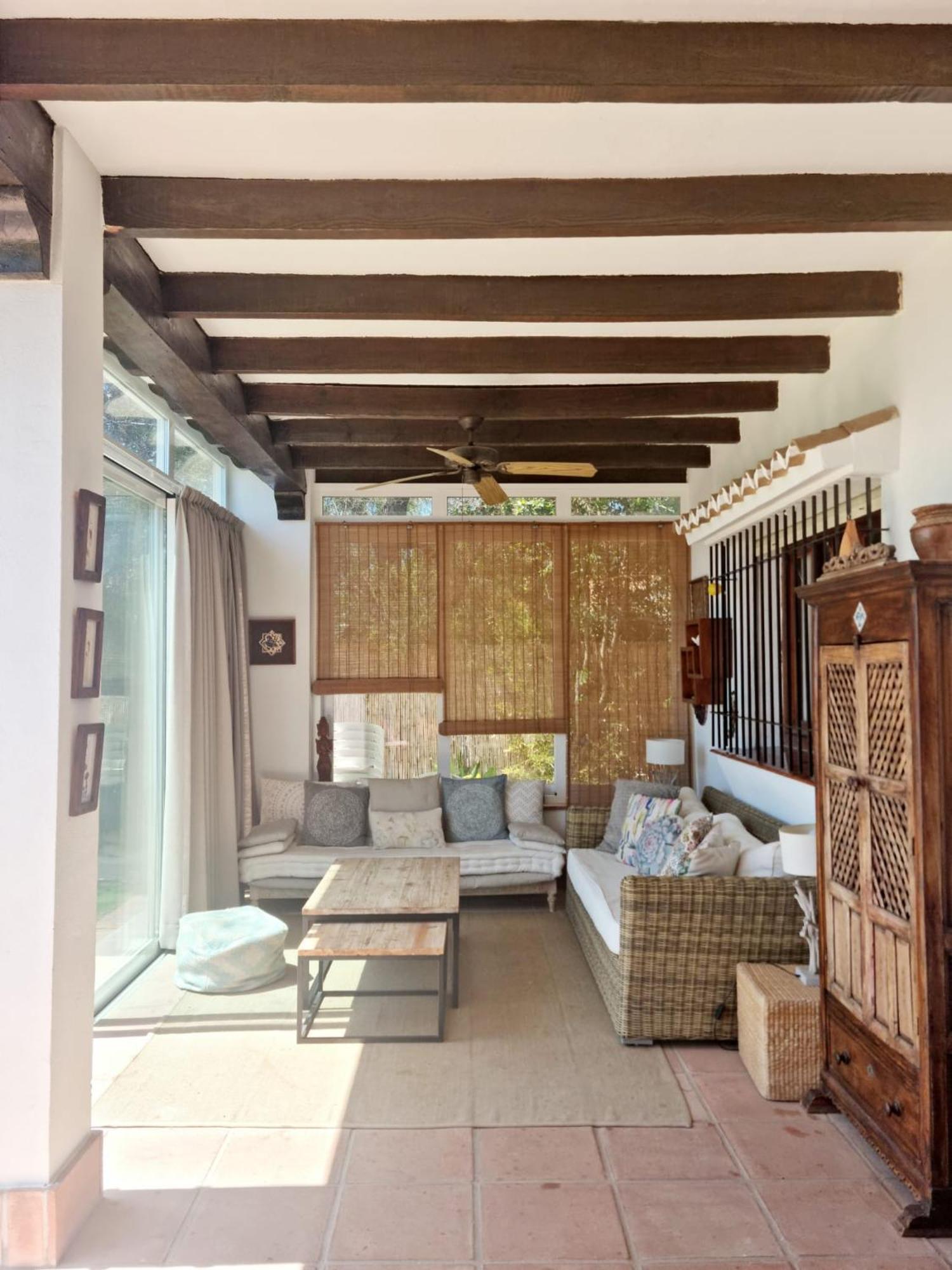 House Valleniza
